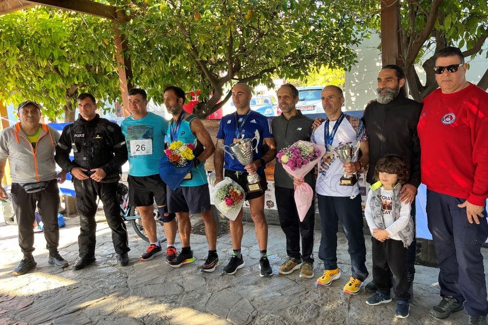 20ός Μινωικός Άθλος: Τερμάτισαν μαζί πρώτοι Οικονομάκης και Θωμαδάκης, νικήτρια η Στεφανή runbeat.gr